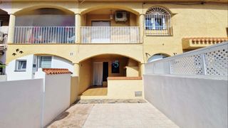 Casa adossada a Los Urrutias