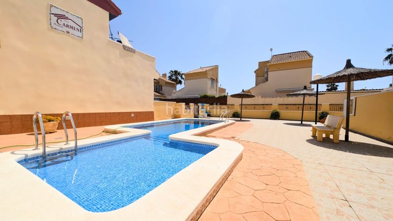 Foto b2e755d6-a537-4adb-9a74-c5d18cacbd51. Pis amb piscina a Rojales