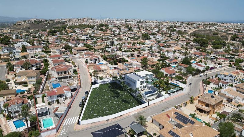 Foto f2f832a8-7a6a-4298-92ad-90dc76d50530. Casa a Rojales