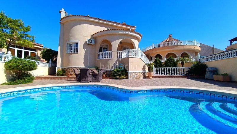 Foto 74589ba1-ff80-4e83-bd98-13b00f6fb6b9. Casa amb calefacció piscina a Benimar Rojales