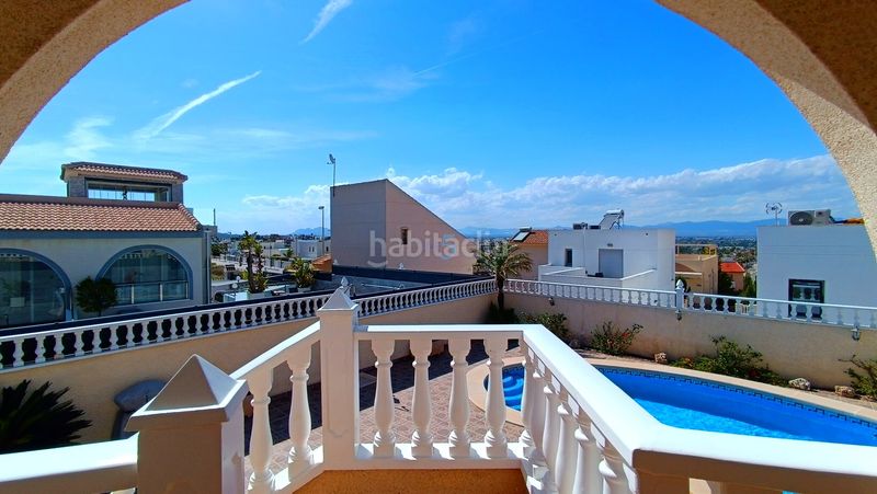Foto a5043300-5fc5-4117-a8c9-bb6cf1937c2a. Casa amb calefacció piscina a Benimar Rojales