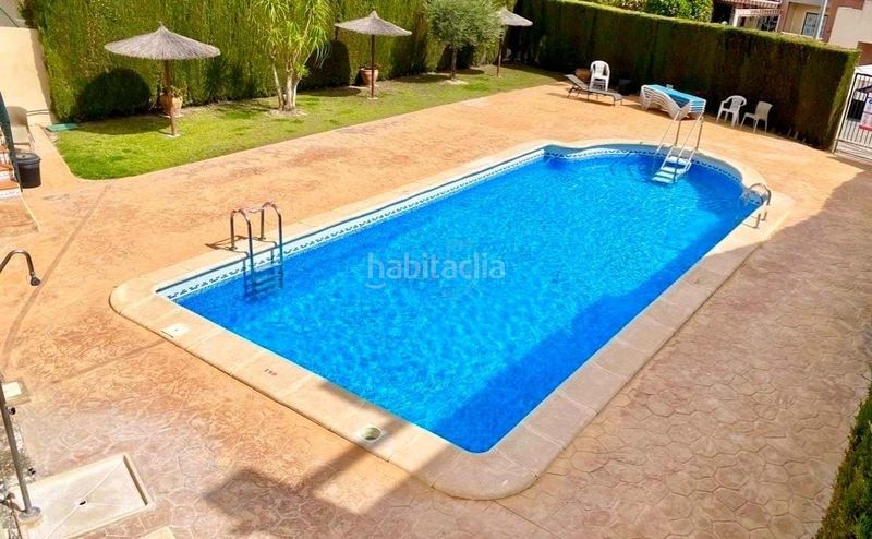 Foto 04370d63-a3dc-4181-ba18-e83d7caad6fc. Casa amb piscina a Villamartín-Las Filipinas Orihuela