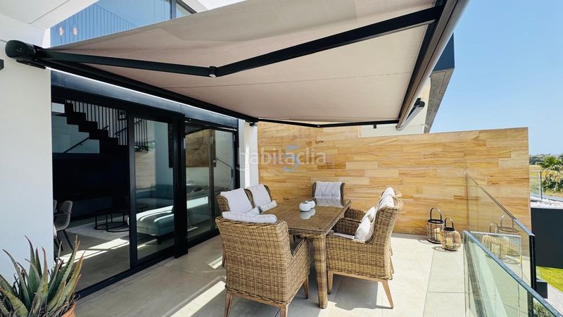 Foto 7a547f86-2342-4d21-8cc8-a374bea2e818. Pis amb piscina a Lomas de Cabo Roig - Los Dolses Orihuela