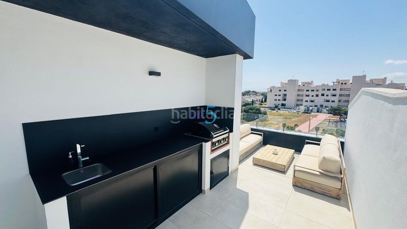 Foto ac6c249e-87da-49d6-99b5-95778214214e. Pis amb piscina a Lomas de Cabo Roig - Los Dolses Orihuela