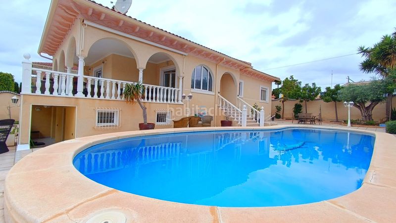Foto 1be5dbf0-2eb2-496d-8c3f-0a435afceb19. Casa amb calefacció piscina a Rojales