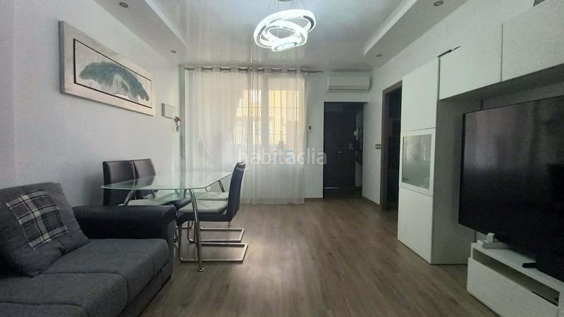 Foto f441a77e-65a9-48de-9e8c-cfcdc2d66c04. Reihenhaus mit pool in Avenida Habaneras - Curva de Palangre Torrevieja