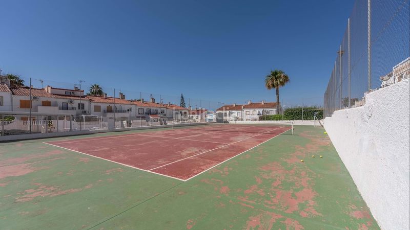 Foto b83fc1c7-9147-4a03-92b9-253d11157bb8. Pis amb piscina a Torreblanca Torrevieja