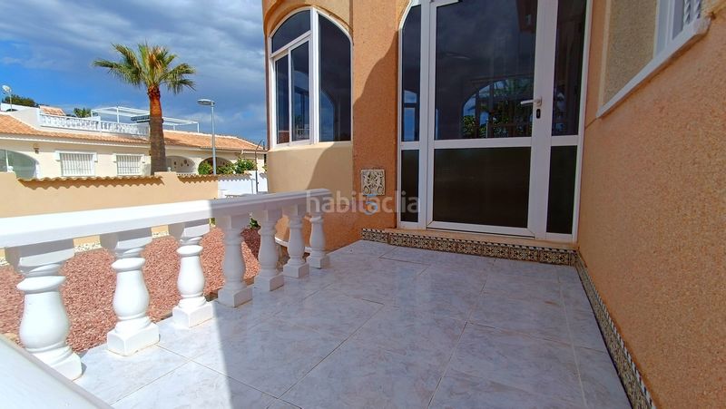 Foto 111c1d5f-38f1-44ab-9e38-00fb65899c6e. Casa amb piscina a Benijófar