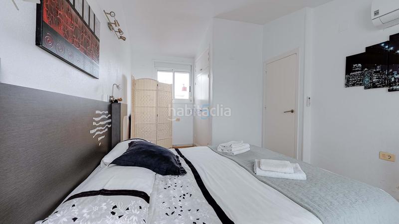 Foto dd8a8e99-fa13-46b9-9817-9898e7024f1e. Duplex avec piscine dans Torreblanca Torrevieja