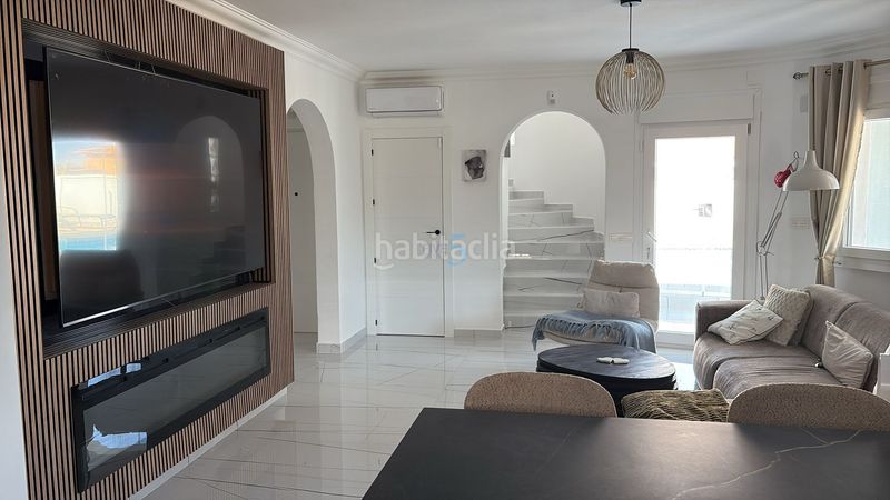 Foto aa9c226a-b133-4342-9aeb-db9bfe6cce74. Casa amb piscina a Playa Flamenca Orihuela