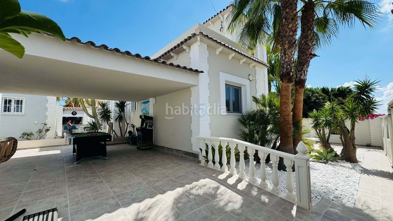 Foto d7345f67-6d5a-4cda-b9e3-cd5d102ff07c. Casa amb piscina a Playa Flamenca Orihuela