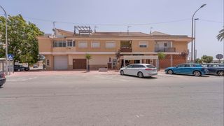 Etagenwohnung in El Mirador Pozo Aledo. Amplio apartamento de 3 habitaciones y 2 baños en la primera pla