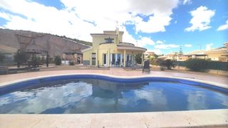 Casa a Gea y Truyols