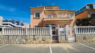 Casa adossada a Playa Flamenca