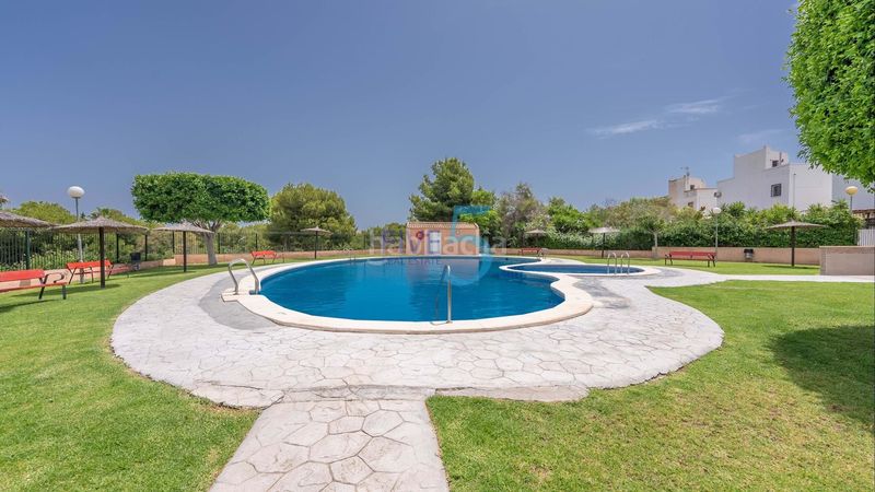 Foto 61877352-fff1-47e5-bdc6-7f63c8826fe7. Casa amb piscina a La Florida Orihuela