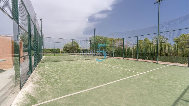 Foto c44e2e37-32cb-4f2e-a3b9-942c67e46d36. Casa amb piscina a La Florida Orihuela