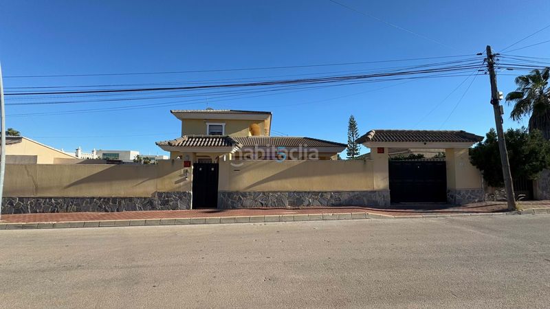 Foto fdd56f3d-ffd7-40f7-8808-64d5e77e8325. Casa amb piscina a Los Balcones-Los Altos Torrevieja