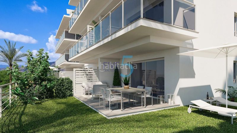 Foto d990d072-8540-401b-847d-d45f6b9f4969. Àtic amb piscina a Golf Bahía Finestrat