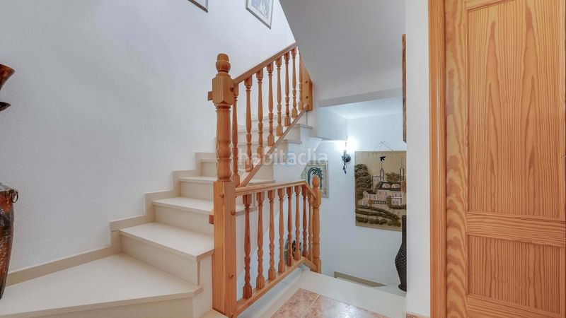 Foto e1584b93-5fe0-4c9d-b7f2-c2882b577e86. Casa adosada esta fabulosa casa cuádruple completamente amueblada de dos dormitorios y dos baños está situada en la popular zona de la zenia, c en Orihuela