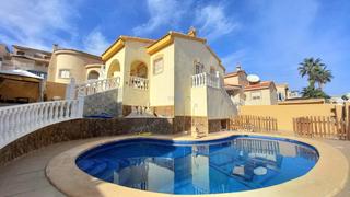 Maison  Calle africa. Esta encantadora villa independiente de 3 dormitorios y 2 baños