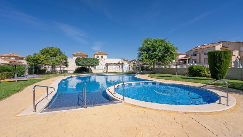 Foto 708ca24a-4eda-4f8d-8910-3e5f33cd01be. Casa amb calefacció piscina a Algorfa
