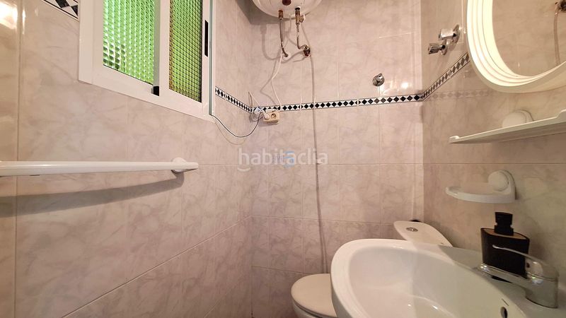 Foto 768af028-bd8e-49c2-8ea9-62bd15e99248. Casa amb piscina a Zona Carrefour - Urbanizaciones Torrevieja