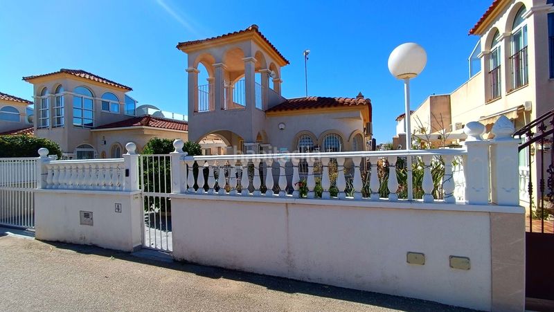 Foto 4050981b-4737-41d6-8cb1-4901d6960ce1. Casa amb calefacció piscina a Algorfa