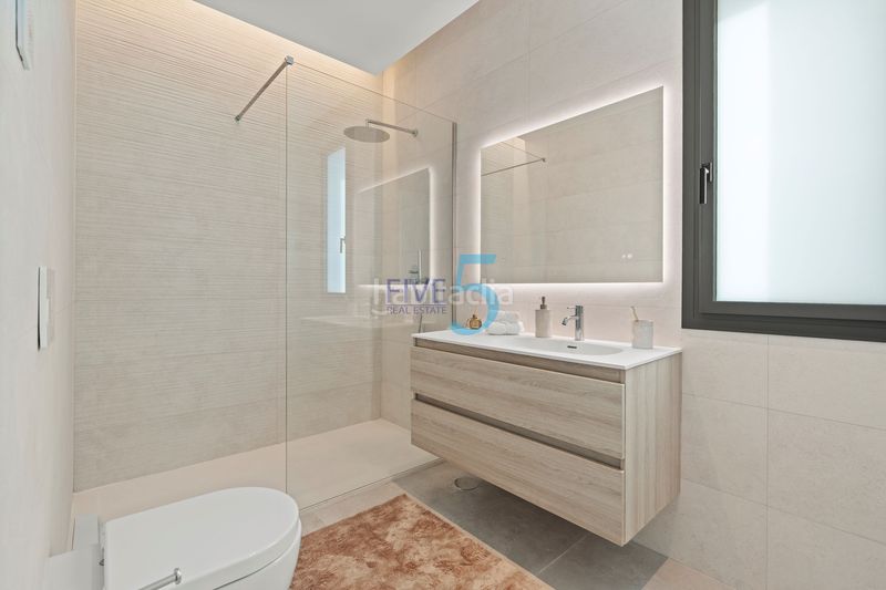 Foto 8b80d144-5419-4208-942d-acc34e0cec84. Casa a Sierra Helada Benidorm
