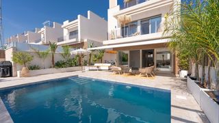 Casa a Los Almendros