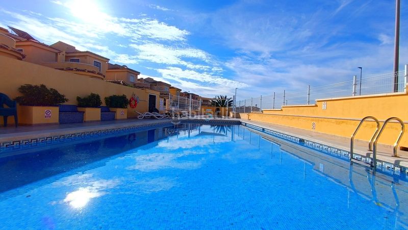 Foto ac21a464-f7b9-493b-894f-07f357c93d7a. Casa amb calefacció piscina a Rojales