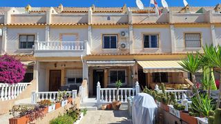 Casa adossada a Villamartín-Las Filipinas