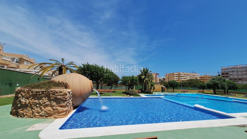 Foto 6224a825-83e7-4ece-8336-b28ade76acd6. Pis amb aparcament piscina a Torreblanca Torrevieja