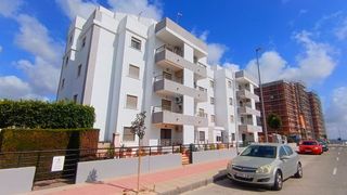Pis a San Miguel de Salinas. Fantástico apartamento de 2 dormitorios en la primera planta con
