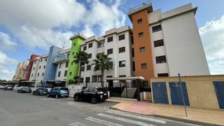 Appartement  Royal park spa fase. Este moderno apartamento en el primer piso en lomas de cabo roig