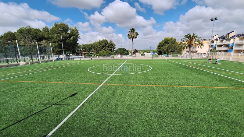 Foto f3695282-0c16-4a5c-be99-99d28ac7ab92. Pis amb piscina a Algorfa