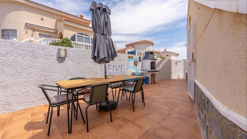 Foto d456caa5-c00b-4bc9-9b1e-d2b3eae903ac. Casa amb calefacció piscina a Centro de la Ciudad Quesada Rojales