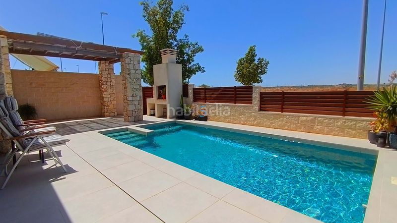 Foto 4d67f38b-17b9-42c3-b29a-f2ee7e2f31fa. Casa amb calefacció piscina a Benijófar