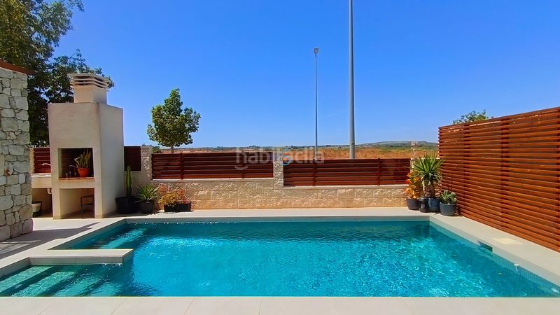 Foto 56d2b730-890a-453b-a038-b7f2ae9bade6. Casa amb calefacció piscina a Benijófar