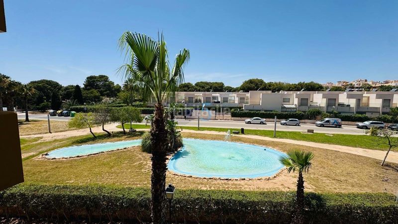 Foto d5fb6dda-7e92-4041-b23f-2772bd9fe10a. Pis amb piscina a Punta Prima Orihuela