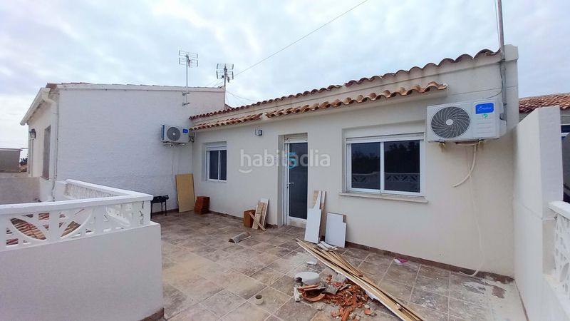 Foto 098a0e63-c0ee-4ac9-a8f3-532f4ebf8628. Casa adossada amb calefacció a Zona Carrefour - Urbanizaciones Torrevieja