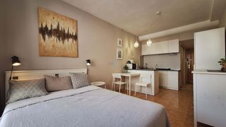 Studio in Zona Playa de los Locos. Descubre este acogedor estudio situado en una planta baja elevad