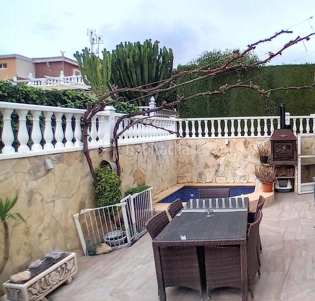 Foto f45b4e3c-9a8f-42e4-a3c3-f49cd764aebd. Casa a schiera con riscaldamento piscina in Lomas de Cabo Roig - Los Dolses Orihuela