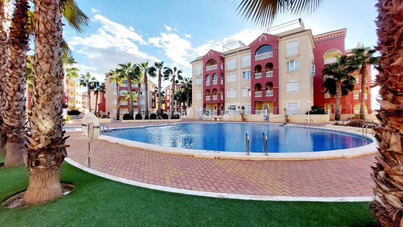 Foto af8e096a-d35d-471e-8a49-f9de0dafdbb0. Etagenwohnung mit pool in Centro Alcázares (Los)