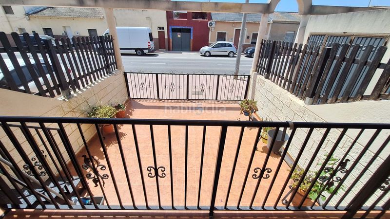 Foto a6fd1068-3632-4630-ad72-e20bae94aedf. Pis amb piscina a Daya Nueva