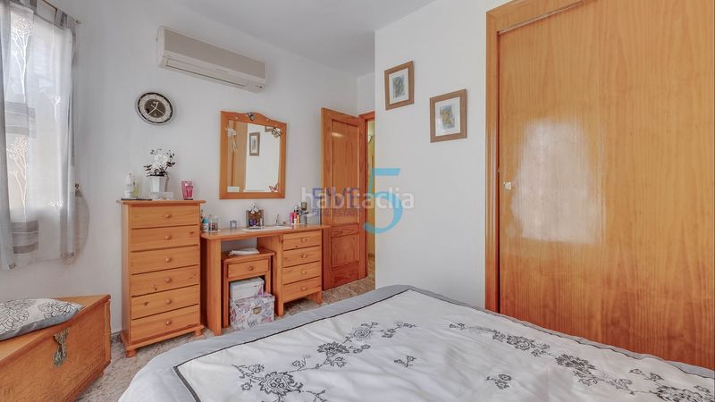 Foto abeebb18-a033-47d6-b95c-7f0465940817. Casa amb calefacció aparcament piscina a Zona Carrefour - Urbanizaciones Torrevieja