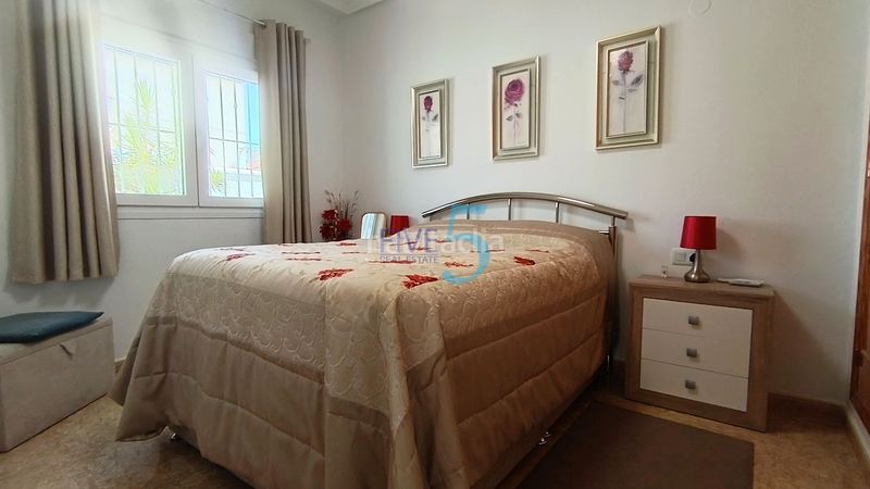 Foto 2d6eb215-6b07-4832-aa69-2bb846db41a7. Casa amb calefacció piscina a Algorfa