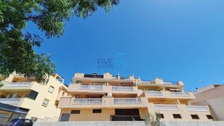 Pis a Desamparados - Hurchillo - Torremendo. Apartamento luminoso con 2 dormitorios y 2 baños en torremendo,