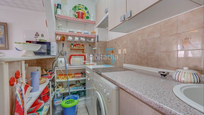 Foto 27fb8b86-c891-43be-8201-4515fd530667. Casa a Zona Carrefour - Urbanizaciones Torrevieja