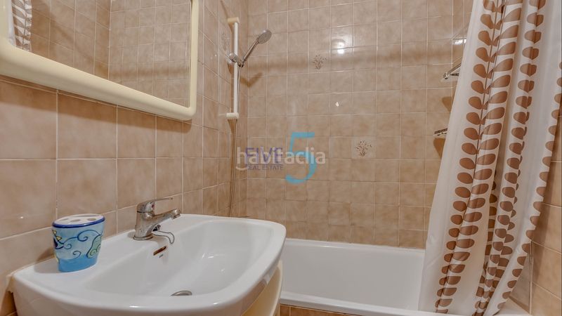 Foto dd050e73-3342-4025-874c-111c74b2fb8c. Casa a Zona Carrefour - Urbanizaciones Torrevieja