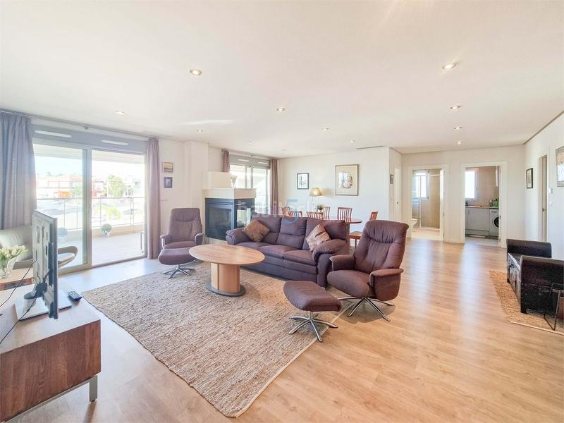 Foto 13565c13-bc7d-490e-8cc0-5081e226a858. Flat with heating pool in Villamartín-Las Filipinas Orihuela